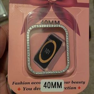 40 mm Apple Watch bumper. Silver.